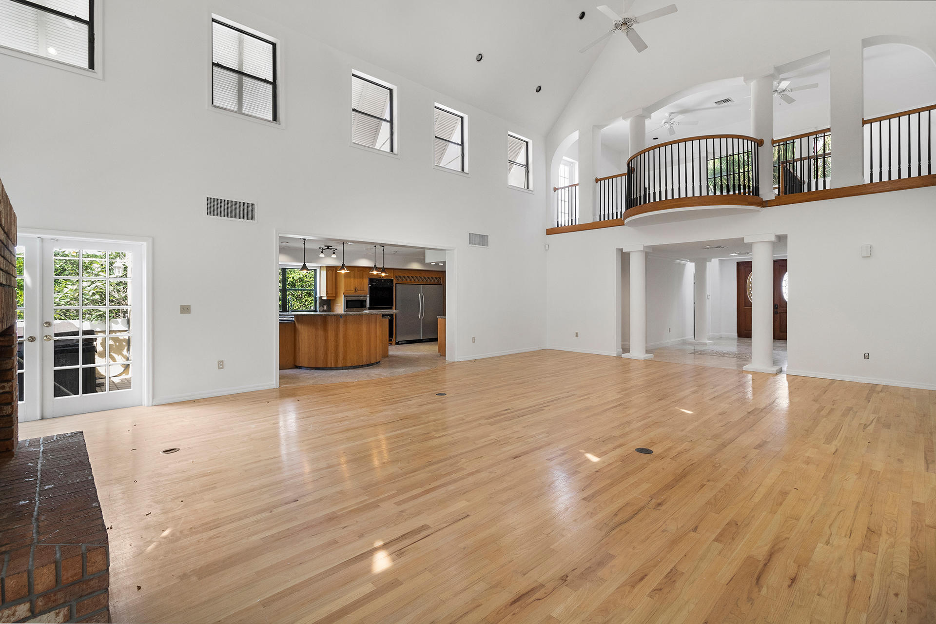 23281 Lago Mar Circle Boca Raton, FL 33433 - Photo 7 of 34 IMG_0790