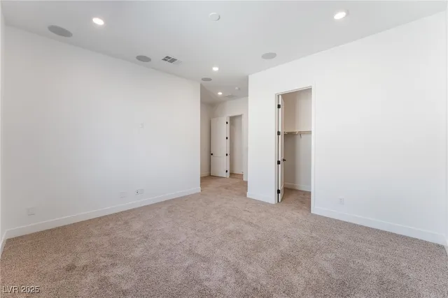 $1,074,034 | 6348 Zephyr Peak Court, Las Vegas, NV 89149