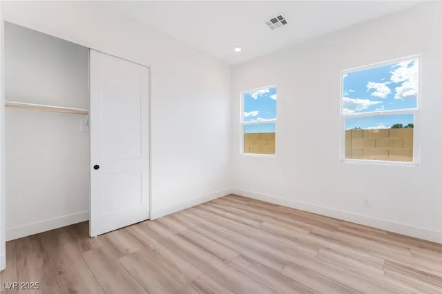 $1,074,034 | 6348 Zephyr Peak Court, Las Vegas, NV 89149