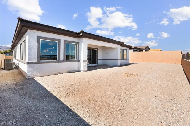 $1,074,034 | 6348 Zephyr Peak Court, Las Vegas, NV 89149