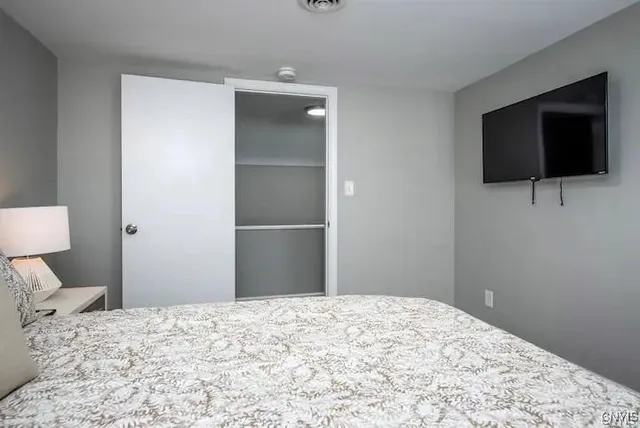 $2,500 | 1004 Main Street, Unit 3, Vienna, NY 13157