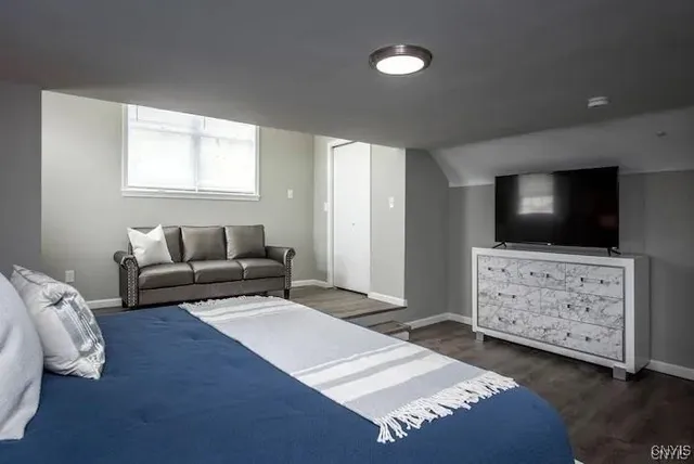 $2,500 | 1004 Main Street, Unit 3, Vienna, NY 13157