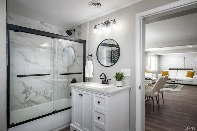 $2,500 | 1004 Main Street, Unit 3, Vienna, NY 13157