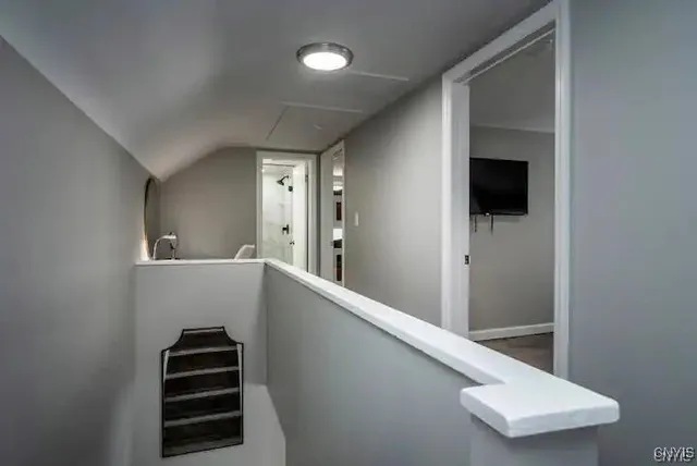 $2,500 | 1004 Main Street, Unit 3, Vienna, NY 13157