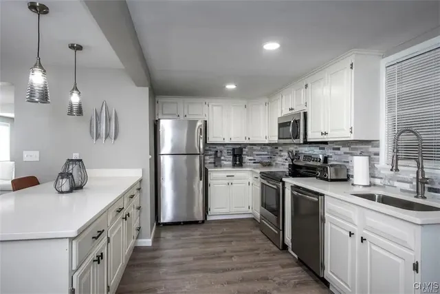 $2,500 | 1004 Main Street, Unit 3, Vienna, NY 13157