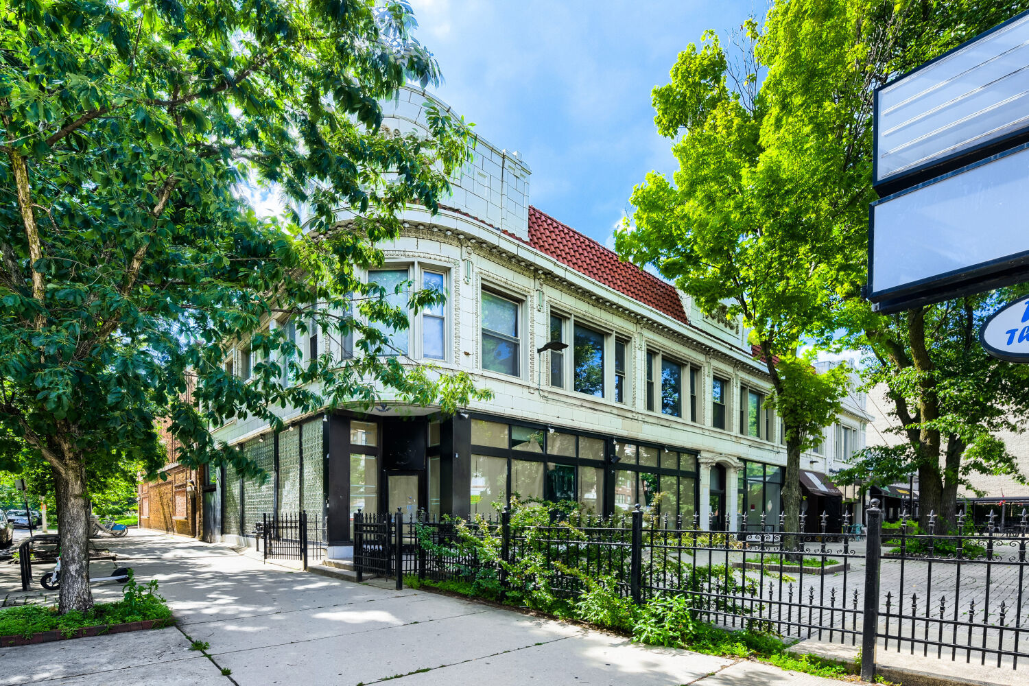 6740 North Sheridan Road, Unit 2N Chicago, IL 60626 - Photo 1 of 22