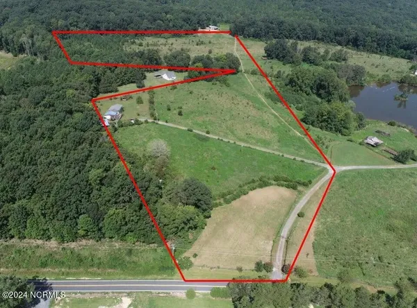 $300,000 | 165 Kmj Ranch Road, Troy, NC 27371