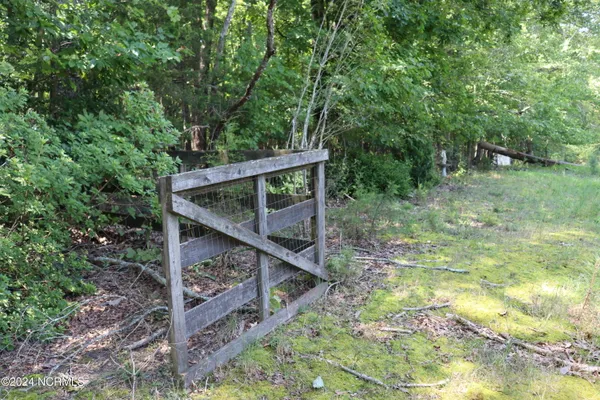 $300,000 | 165 Kmj Ranch Road, Troy, NC 27371