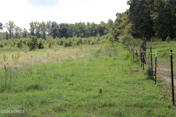 $300,000 | 165 Kmj Ranch Road, Troy, NC 27371