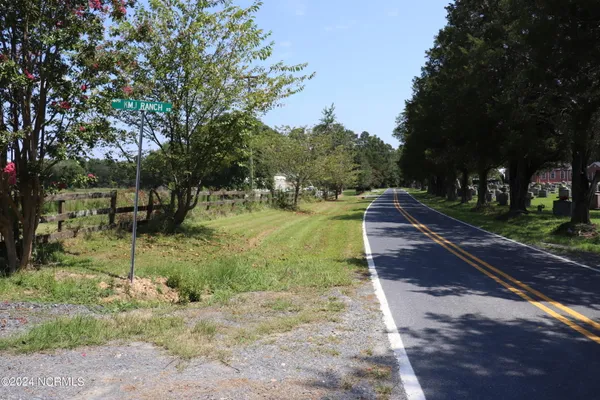 $300,000 | 165 Kmj Ranch Road, Troy, NC 27371