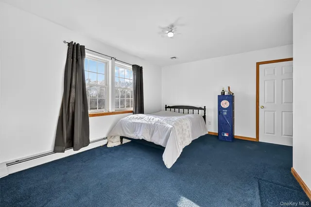 $899,000 | 8 Alloway Crescent, Highland Mills, NY 10930