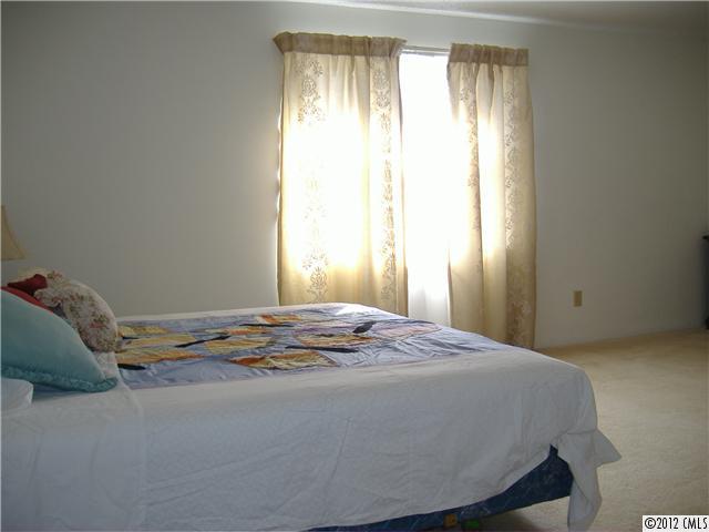 1130 Riddle Road Gastonia, NC 28056 - Photo 7 of 12 Gallery Image 7