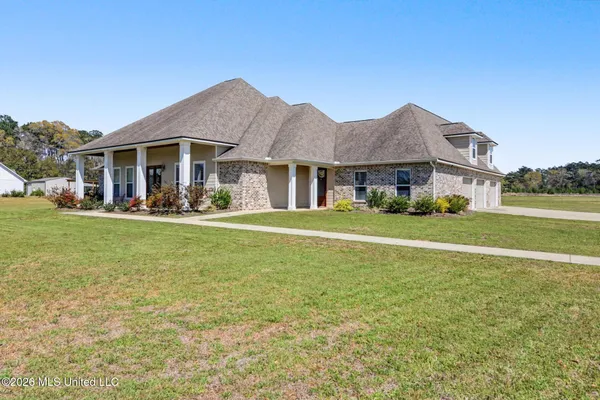 $749,900 | 19900 State Line Road, Moss Point, MS 39562