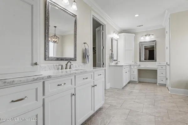 $749,900 | 19900 State Line Road, Moss Point, MS 39562