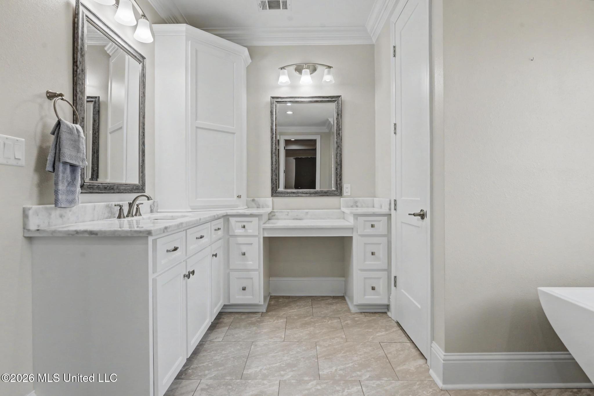 19900 State Line Road Moss Point, MS 39562 - Photo 19 of 48 019