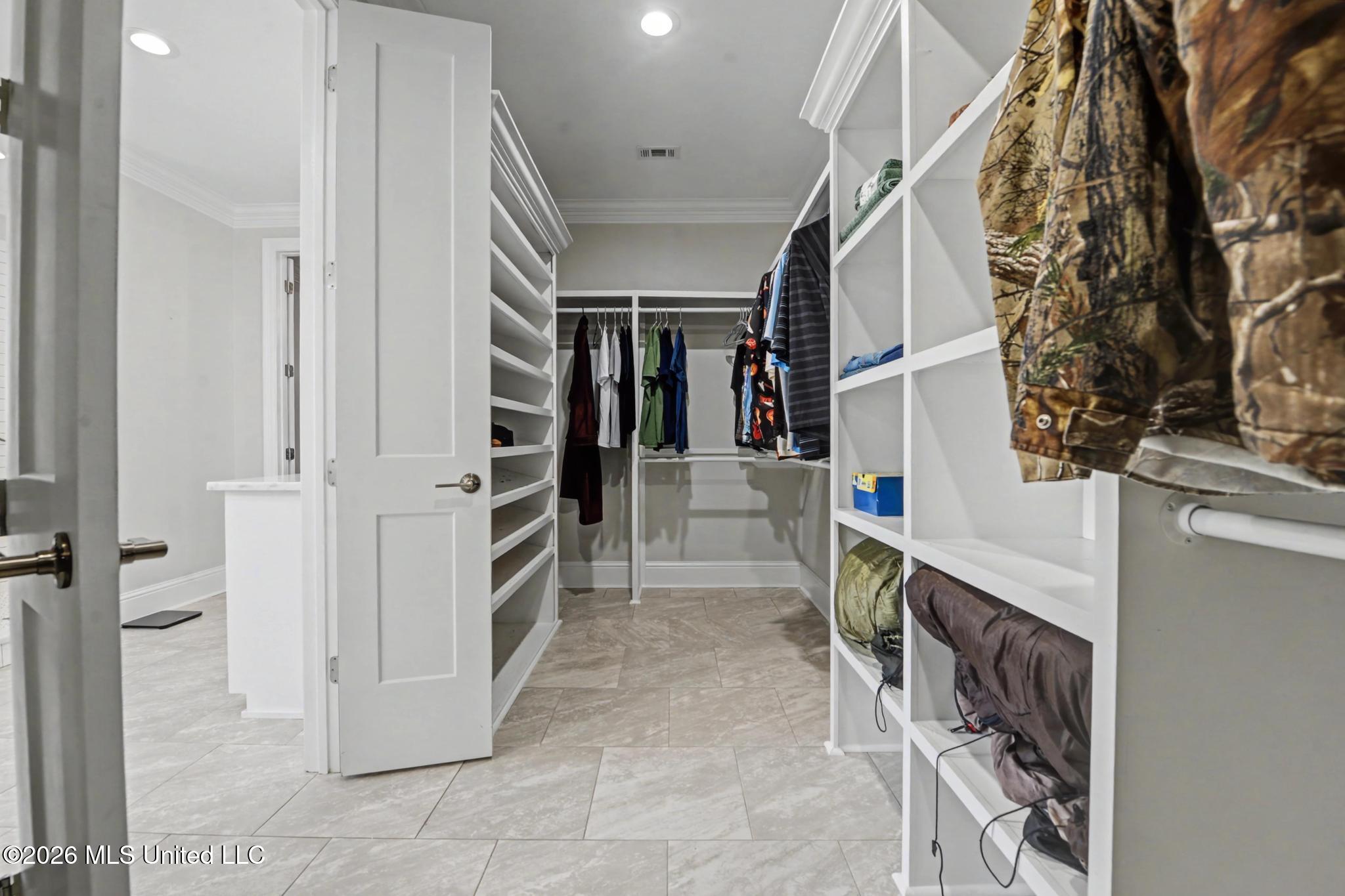 19900 State Line Road Moss Point, MS 39562 - Photo 22 of 48 022