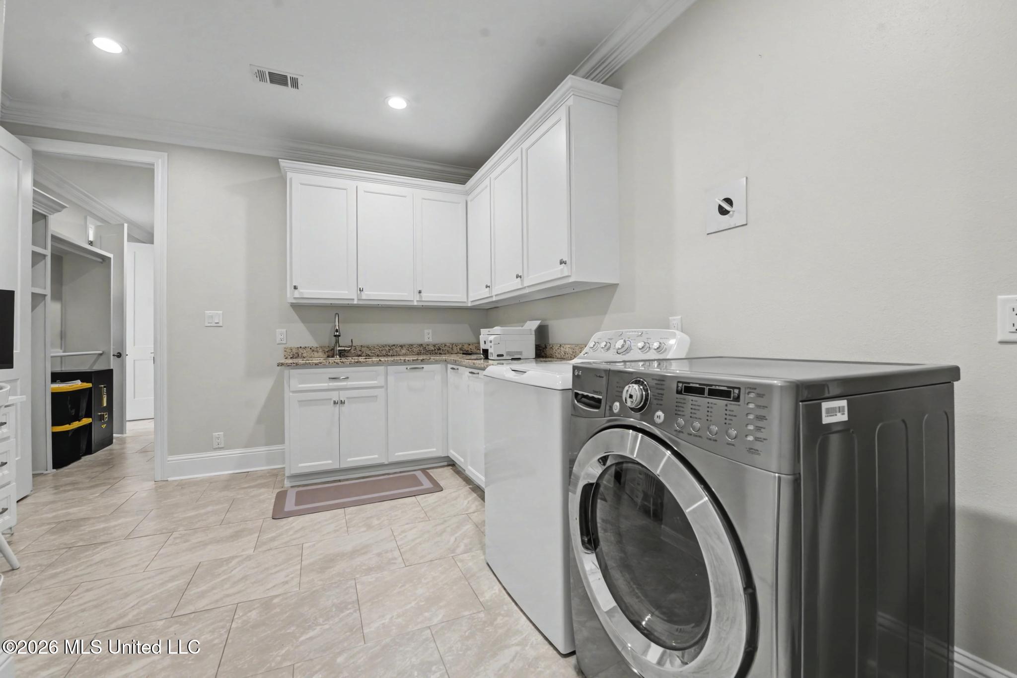 19900 State Line Road Moss Point, MS 39562 - Photo 35 of 48 035