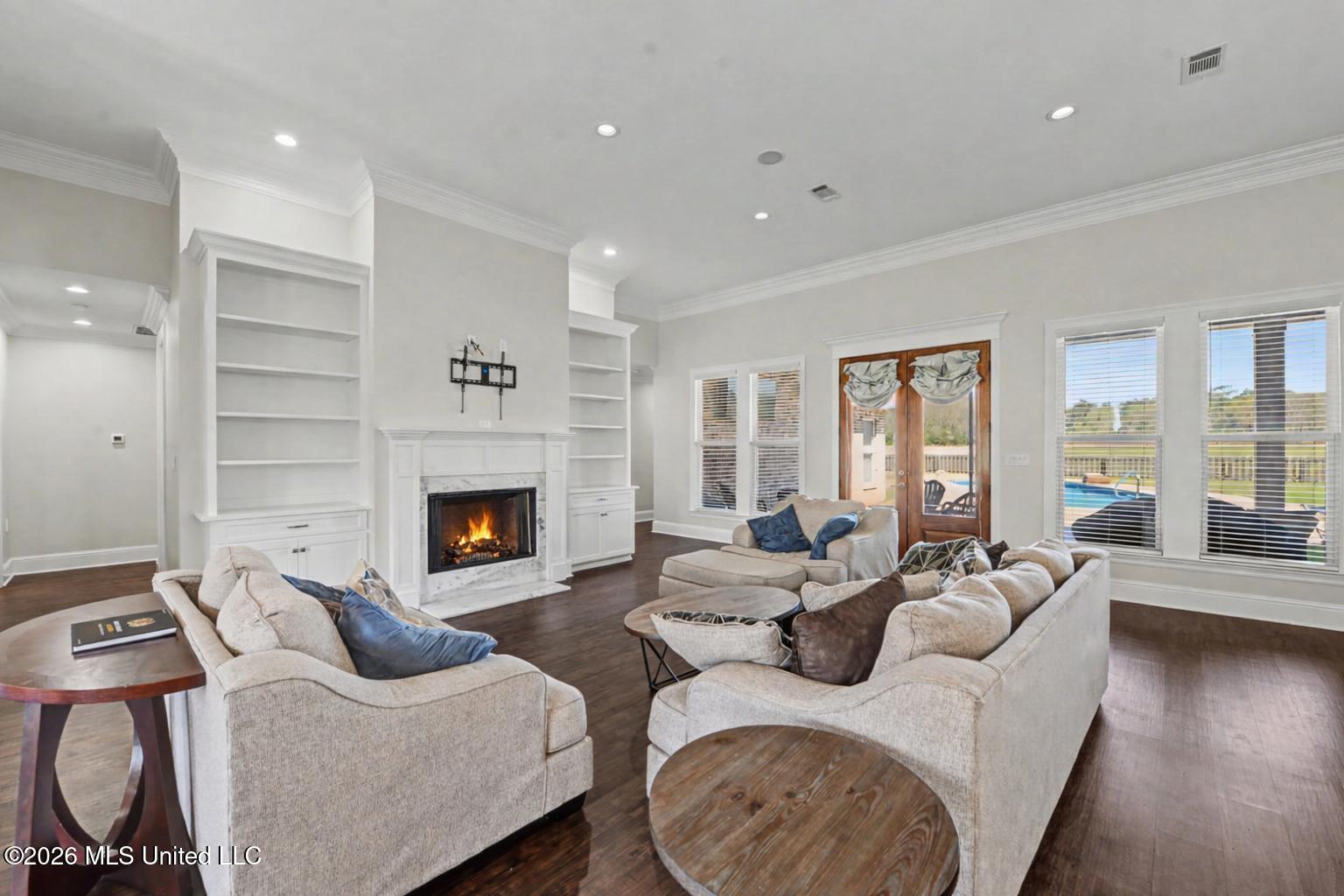 19900 State Line Road Moss Point, MS 39562 - Photo 6 of 48 006