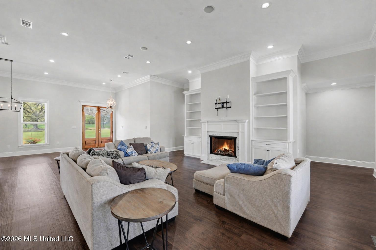 19900 State Line Road Moss Point, MS 39562 - Photo 7 of 48 007