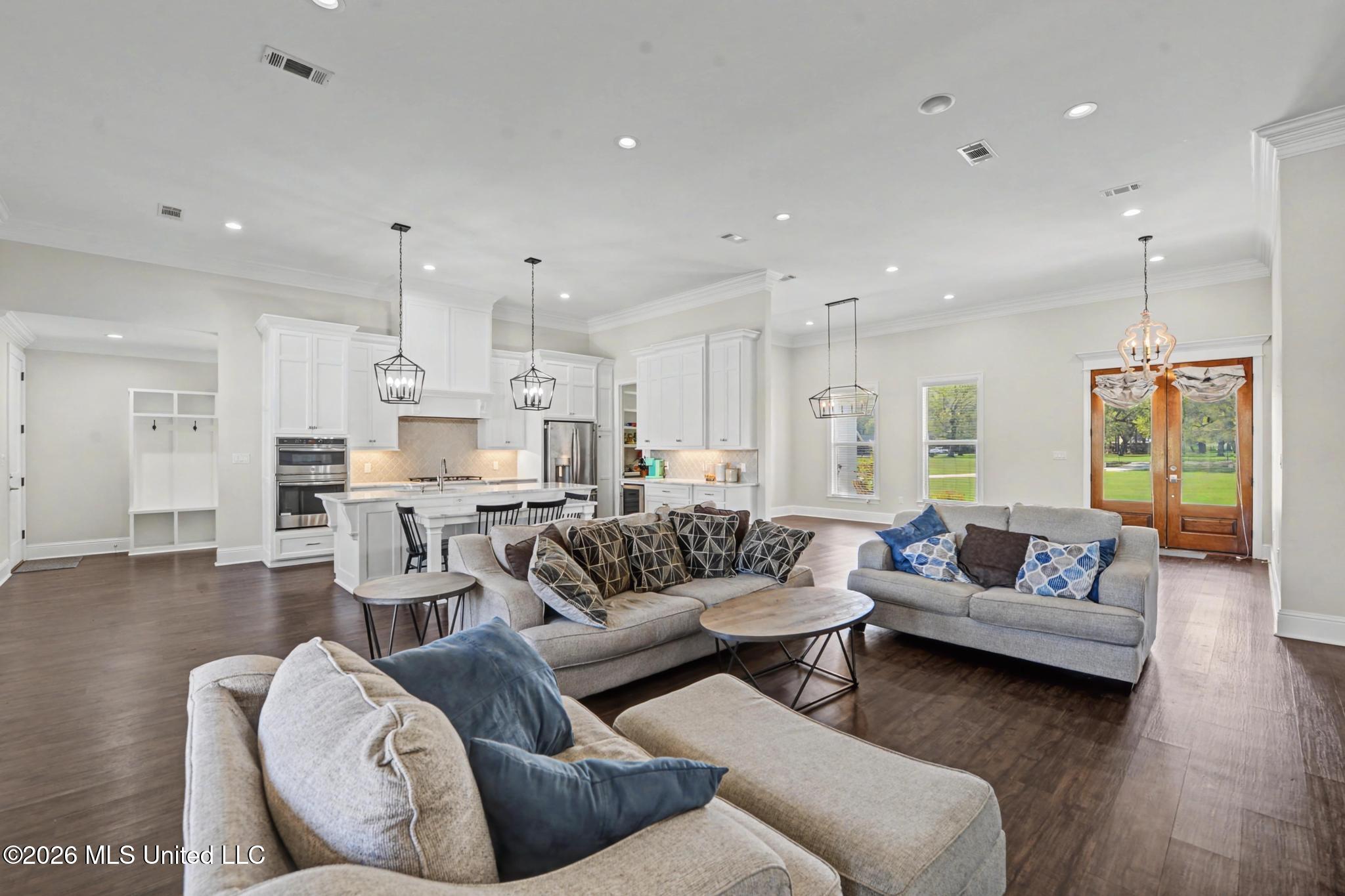 19900 State Line Road Moss Point, MS 39562 - Photo 8 of 48 008