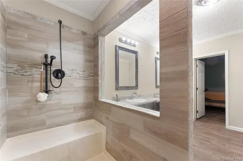 $155,000 | 157 Clyde Olivers Lane, Lake Charles, LA 70607