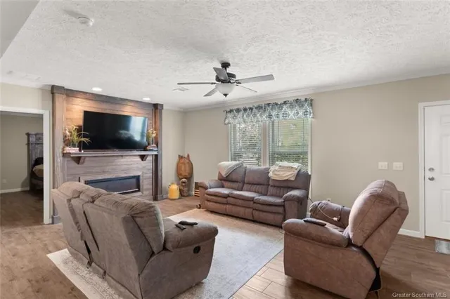 $160,000 | 157 Clyde Olivers Lane, Lake Charles, LA 70607