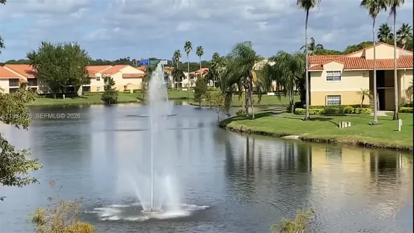 $1,700 | 1261 Southwest 46th Avenue, Unit 2016, Pompano Beach, FL 33069