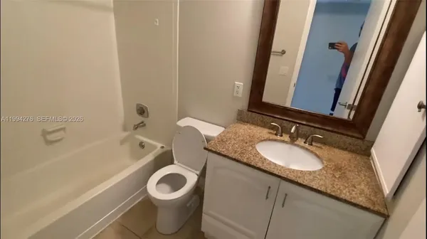 $1,700 | 1261 Southwest 46th Avenue, Unit 2016, Pompano Beach, FL 33069