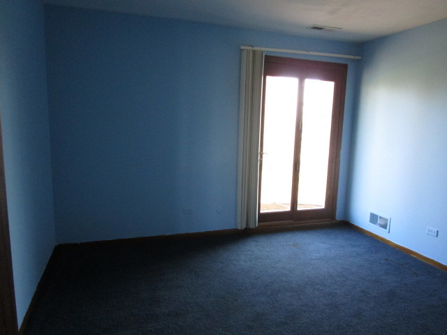 3535 East Goodenow Road Crete, IL 60417 - Photo 9 of 14