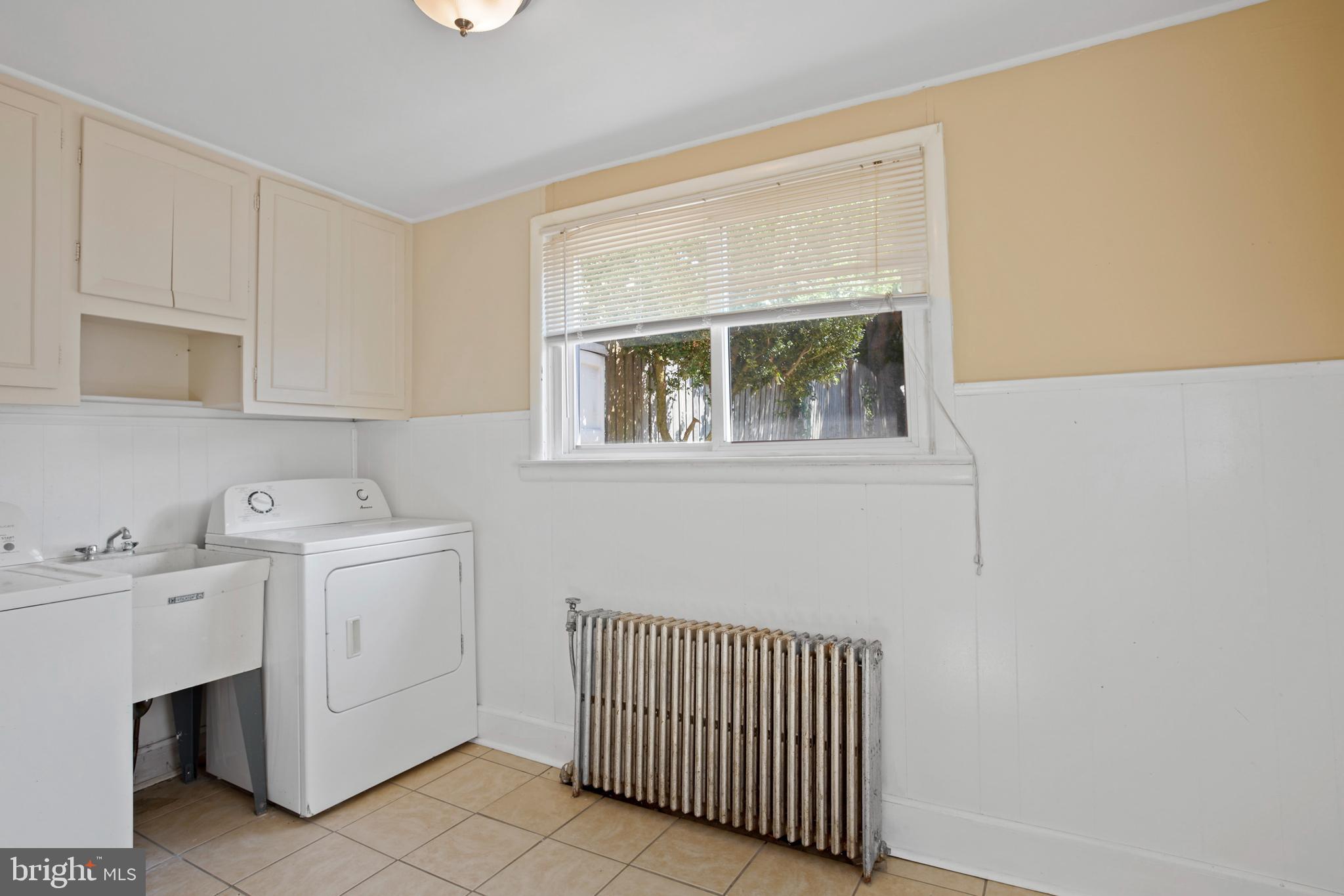 437 Markle Street Philadelphia, PA 19128 - Photo 11 of 28