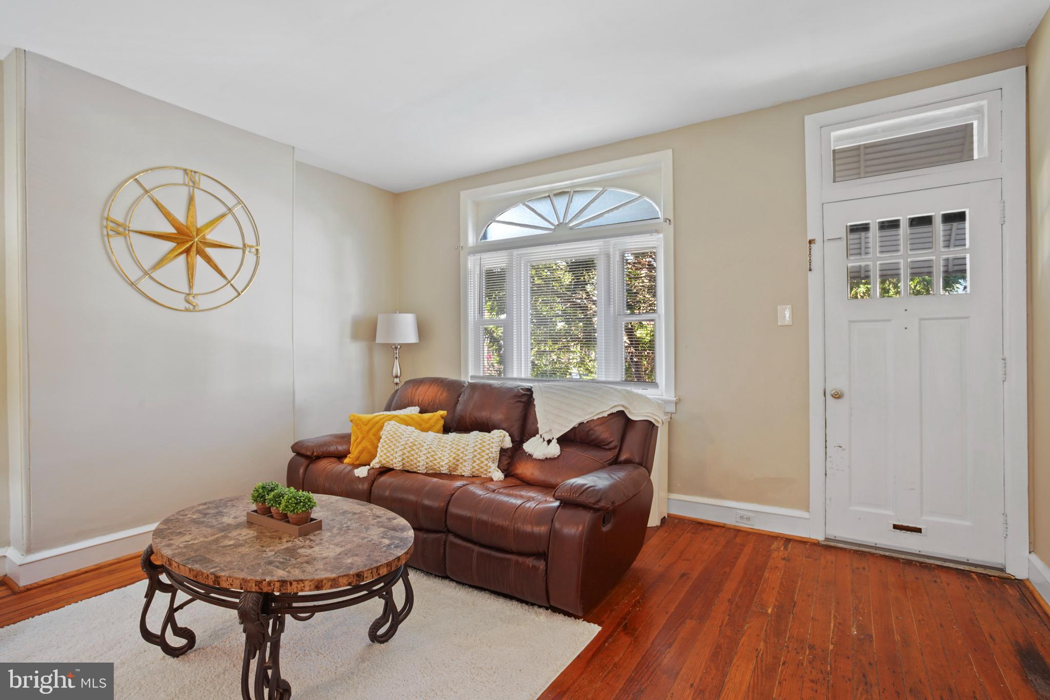 437 Markle Street Philadelphia, PA 19128 - Photo 2 of 28