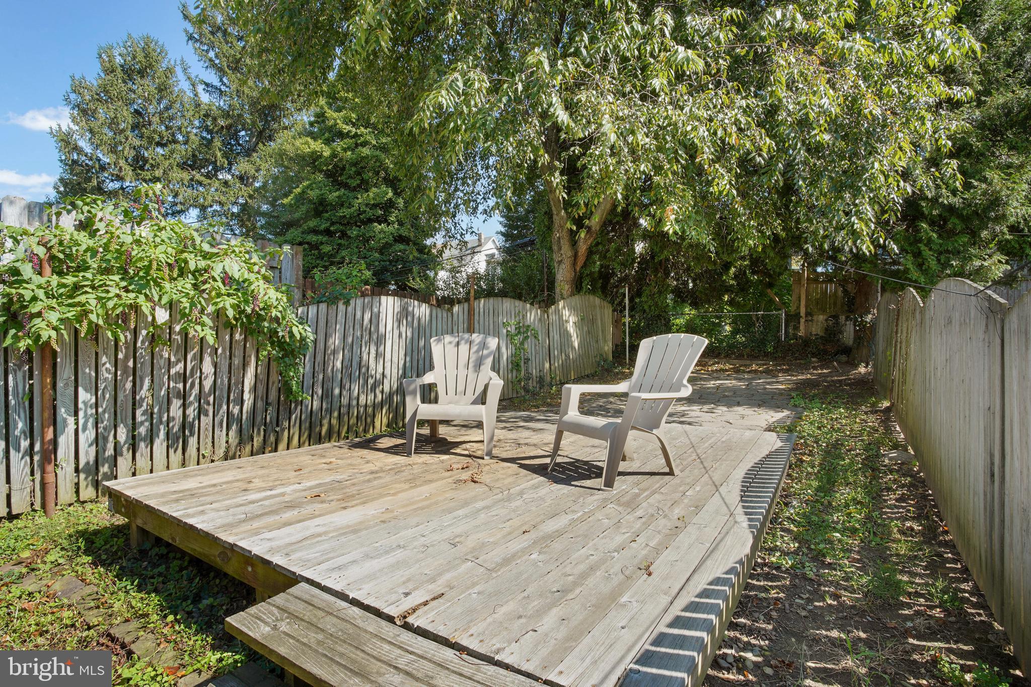 437 Markle Street Philadelphia, PA 19128 - Photo 25 of 28