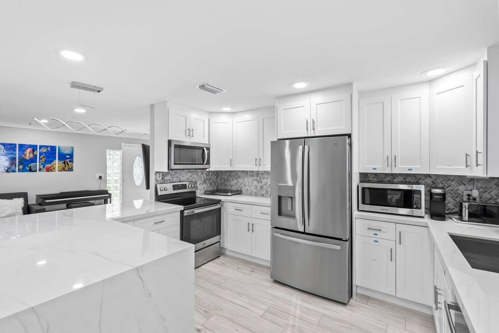 4990 Northwest 2nd Court Boca Raton, FL 33431 - Photo 6 of 41 DSC08980