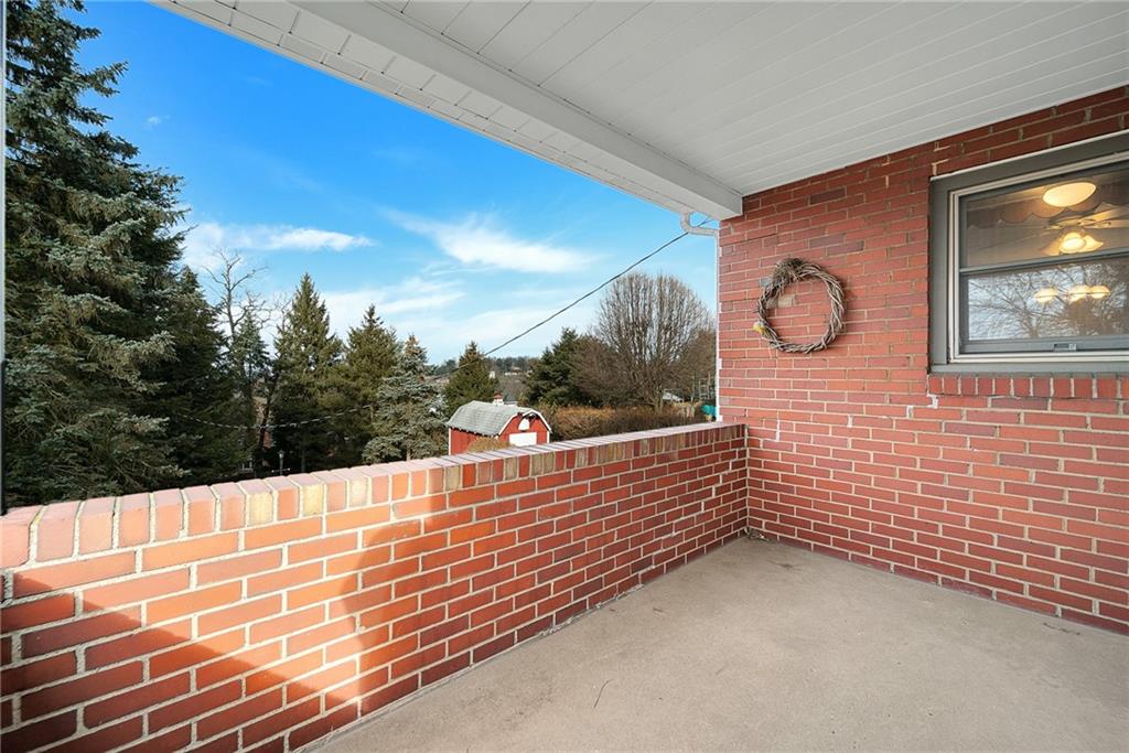 124 Rose Leaf Road Pittsburgh, PA 15220 - Photo 15 of 25 Gallery Image 15