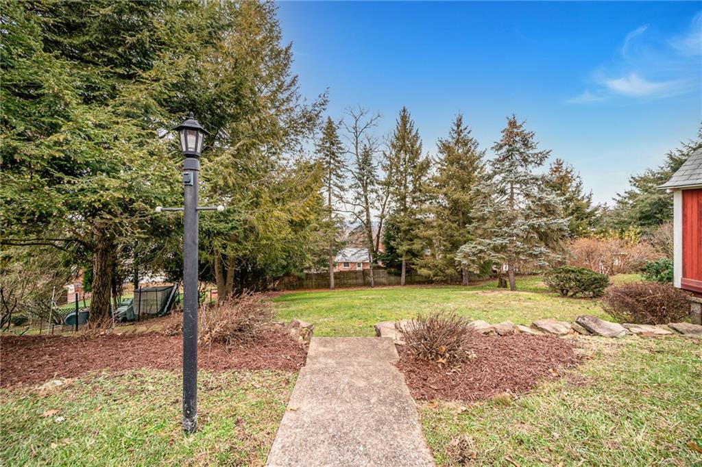 124 Rose Leaf Road Pittsburgh, PA 15220 - Photo 21 of 25 Gallery Image 21