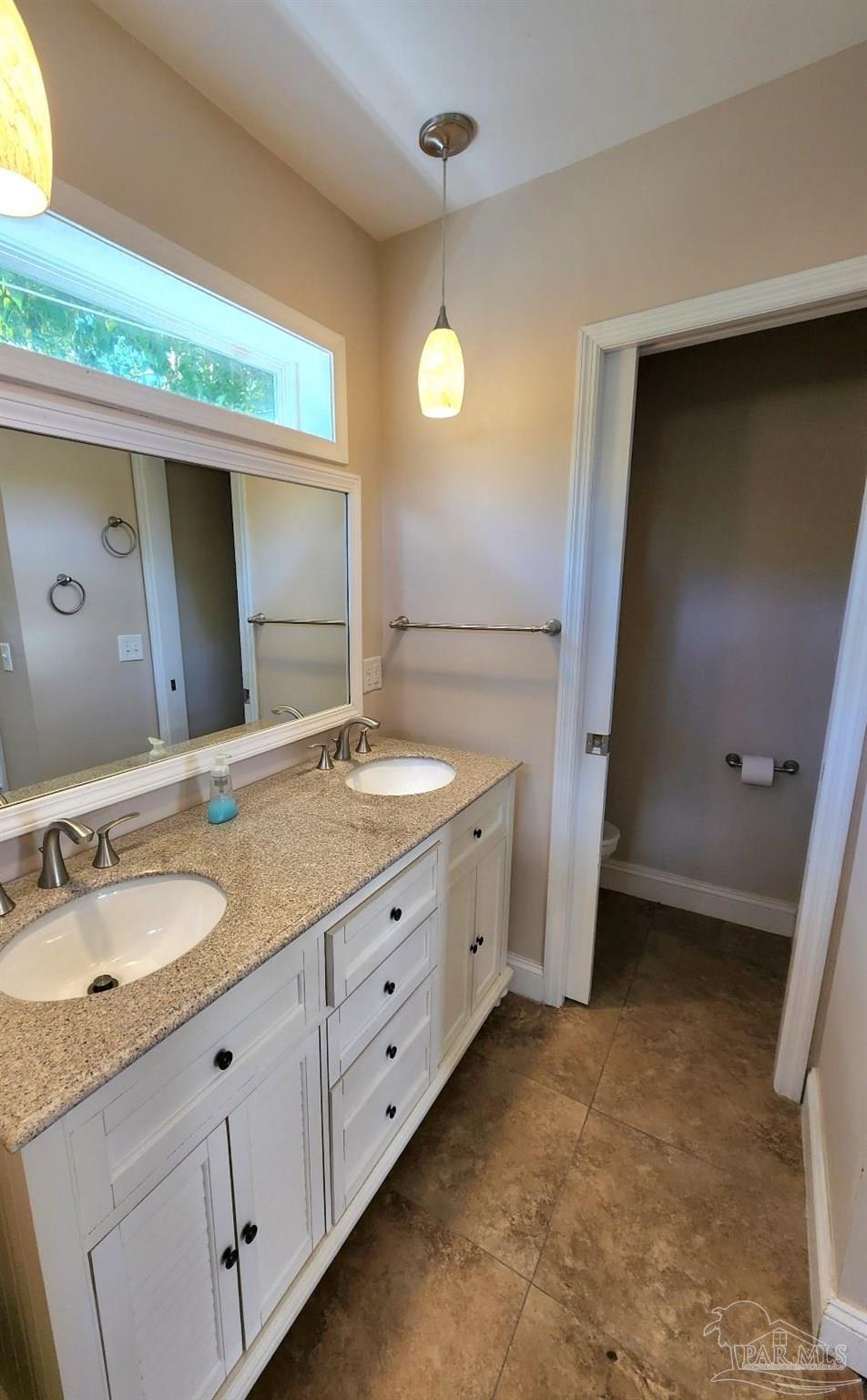 206 Berry Road Pensacola, FL 32507 - Photo 11 of 17 Gallery Image 11