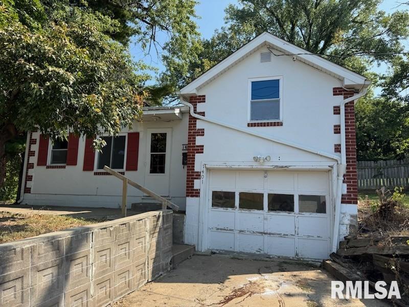 1401 South 16th Street Quincy, IL 62301 - Photo 1 of 10