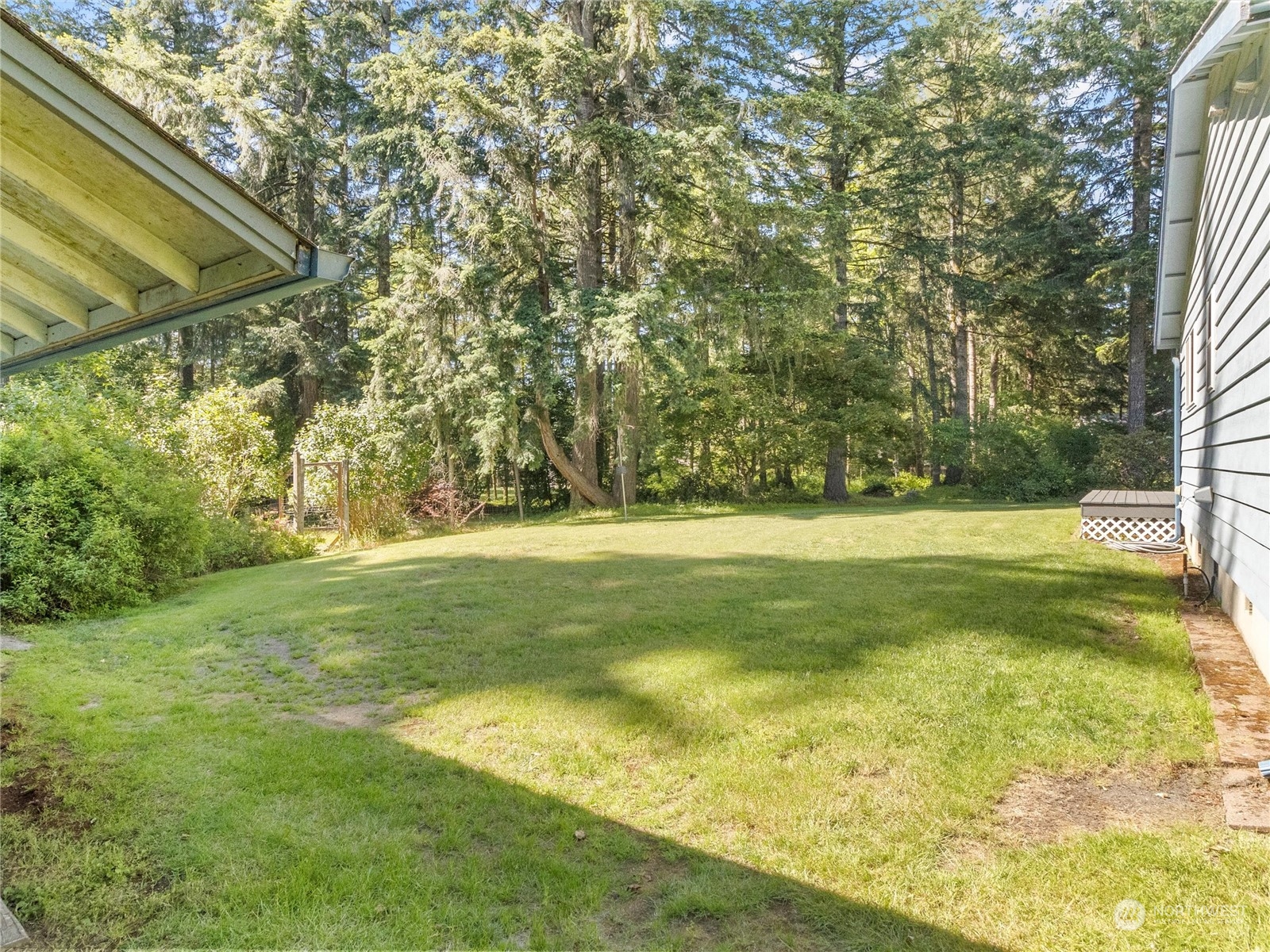 7803 Fairview Road Southwest Olympia, WA 98512 - Photo 31 of 40 Gallery Image 31