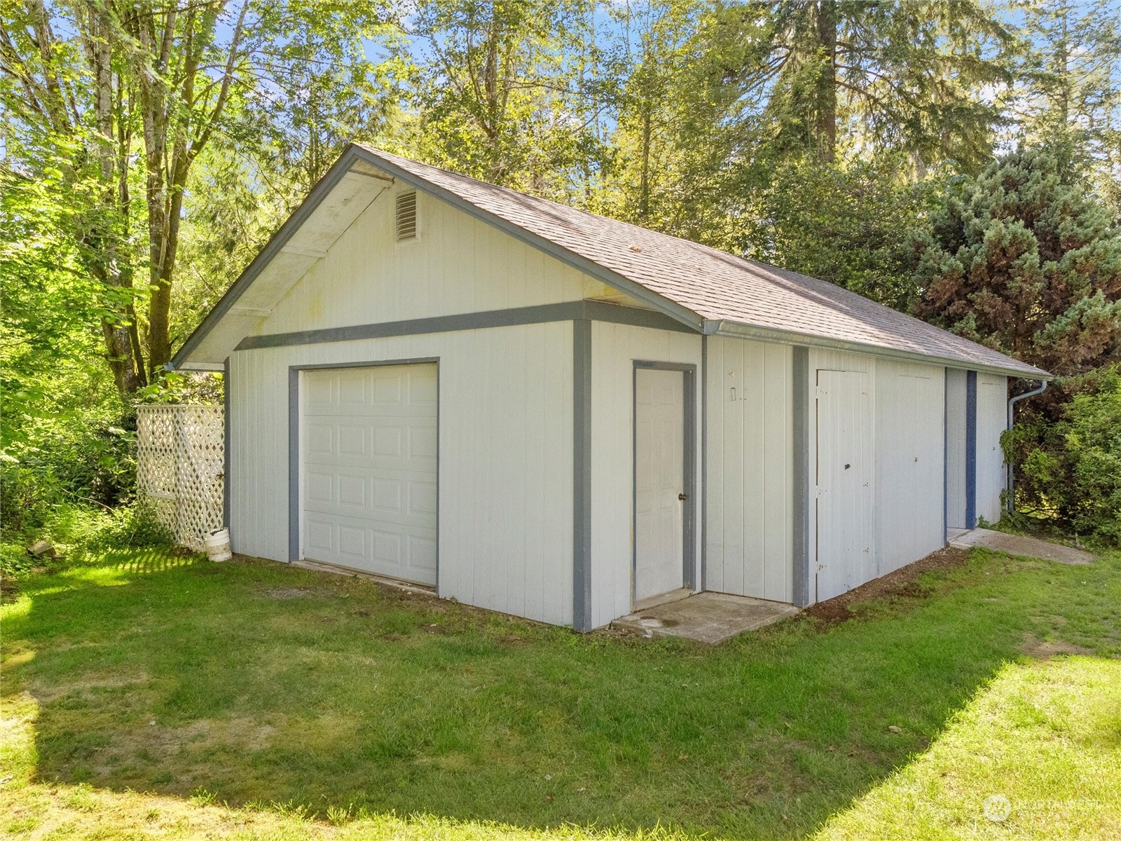 7803 Fairview Road Southwest Olympia, WA 98512 - Photo 36 of 40 Gallery Image 36