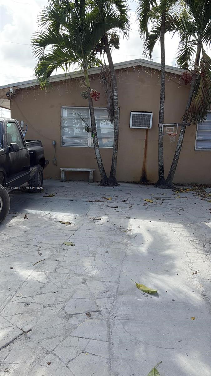 1160 Northwest 9th Street Homestead, FL 33030 - Photo 4 of 4