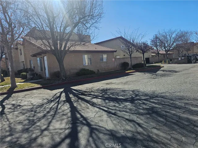$258,500 | 1750 East Ave Q14, Unit 20, Palmdale, CA 93550