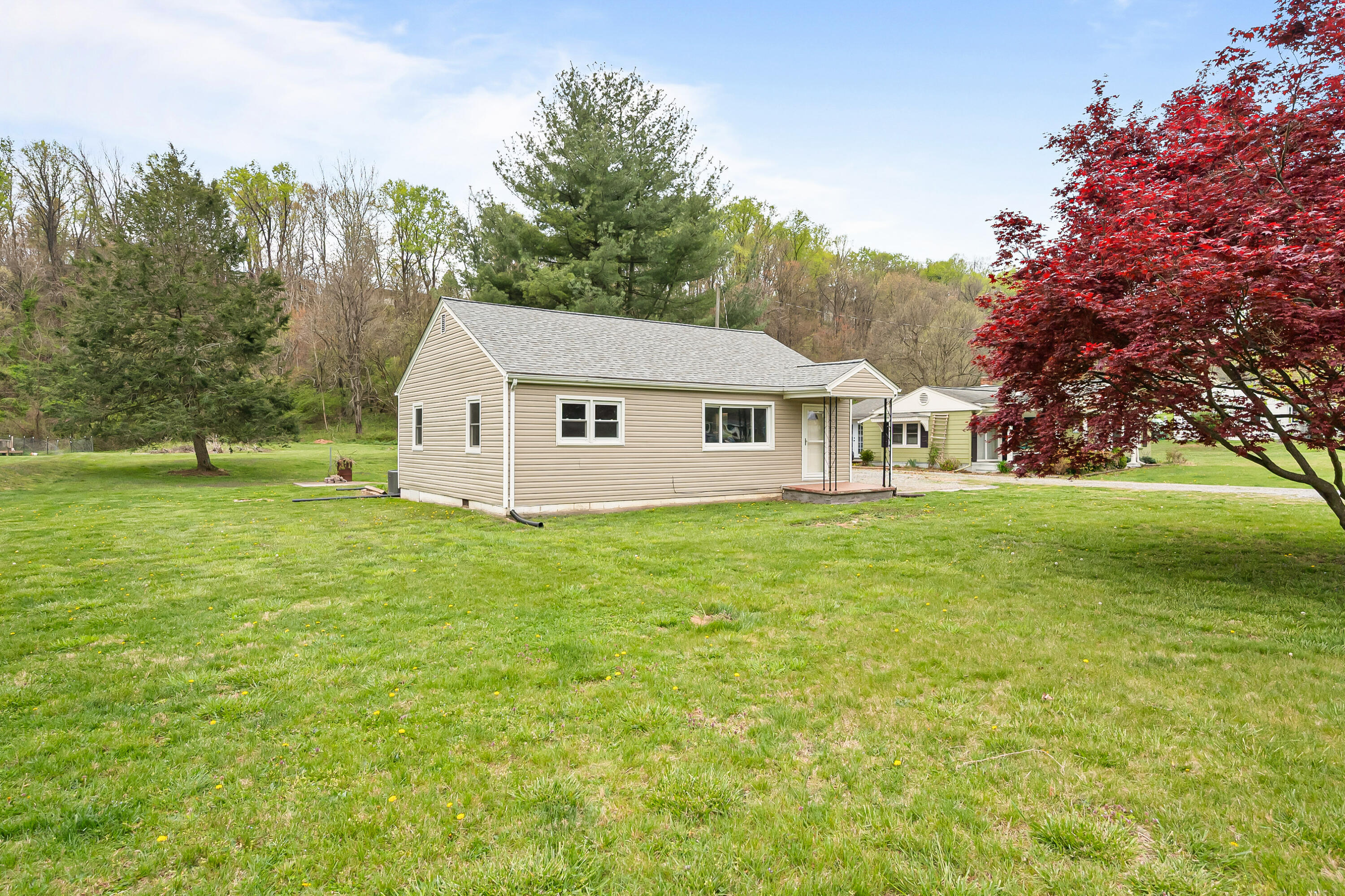 4522 Stypes Branch Road Salem, VA 24153 - Photo 5 of 47 Salem-6