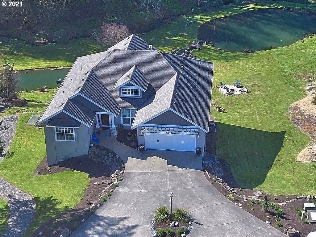 21480 Northeast Red Hills Road Dundee, OR 97115 - Photo 5 of 28 Gallery Image 5
