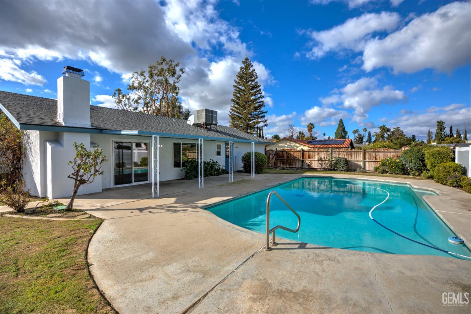 Undisclosed Address Bakersfield, CA 93309 - Photo 22 of 25