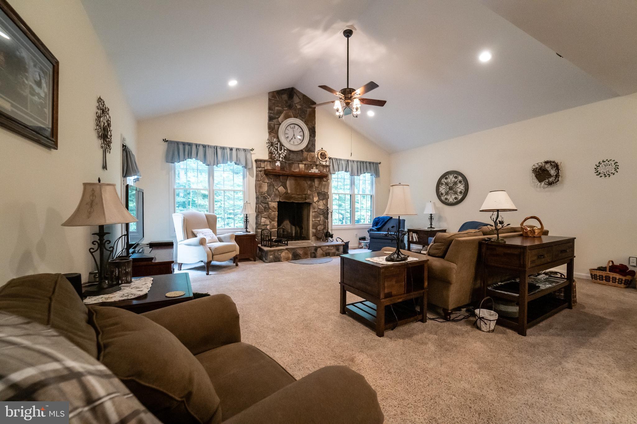 26585 Tatum Road Unionville, VA 22567 - Photo 12 of 76 Spacious Great Room