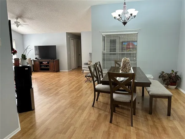 $2,600 | 8718 Imperial Court, Tampa, FL 33635