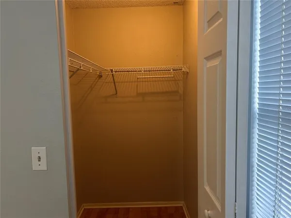 $2,600 | 8718 Imperial Court, Tampa, FL 33635