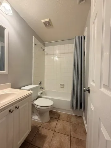 $2,200 | 19202 Poplar Trails Lane, Tomball, TX 77375