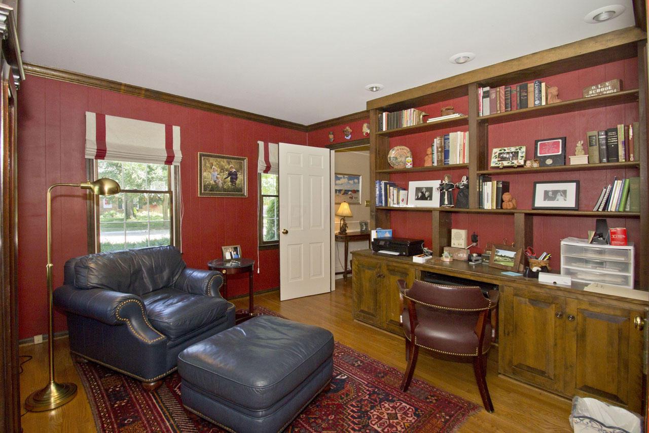 3983 Newhall Road Upper Arlington, OH 43220 - Photo 7 of 39 Gallery Image 7