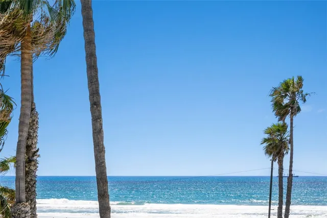 $10,000 | 113 18th Street, Huntington Beach, CA 92648